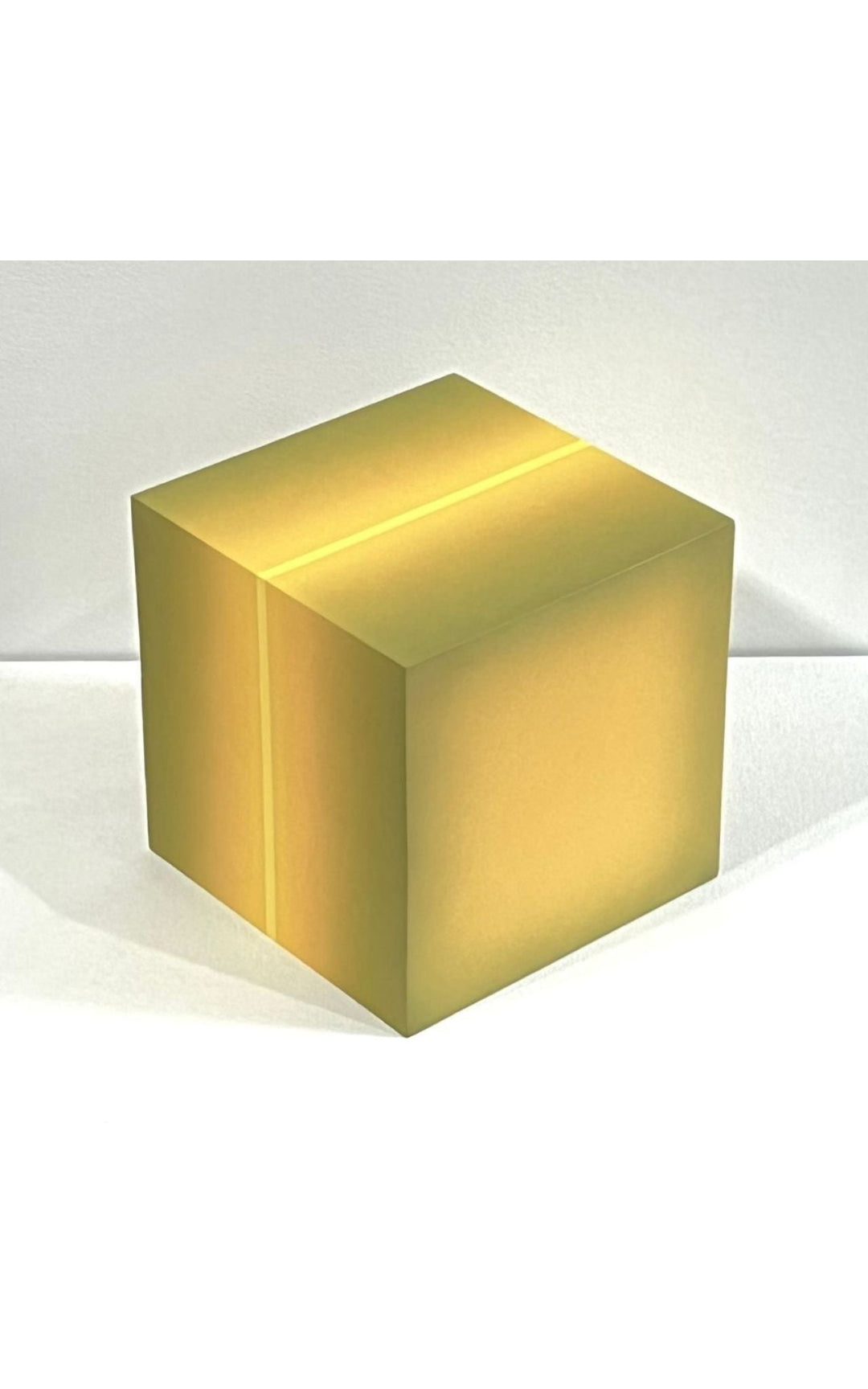 Minimalist cube with gradient hues