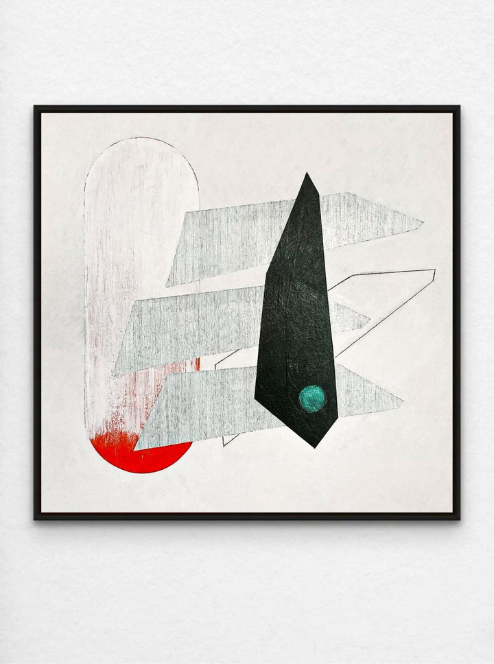 A slight disruption within a continuum of forms